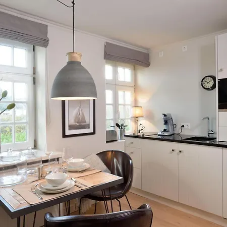 公寓 Witthues-15-stilvoll-renovierte-2-zi-wohnung-unter-reet